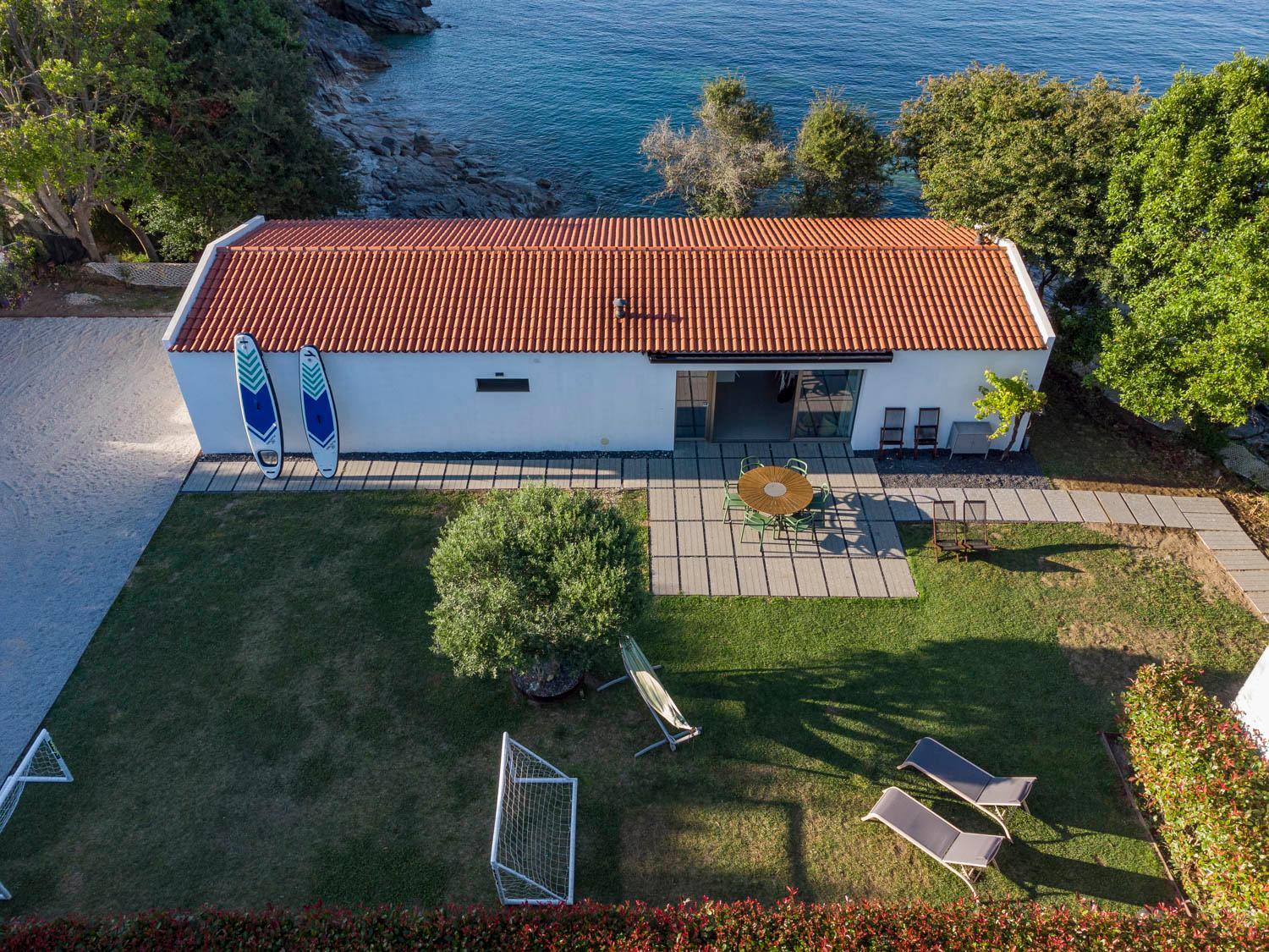 A Factoria Beach House By Prishomes Hio Exterior photo